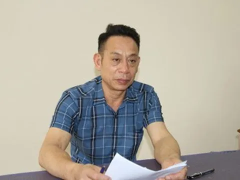 Danh tính tài xế ô tô tông 2 người trên vỉa hè rồi bỏ trốn