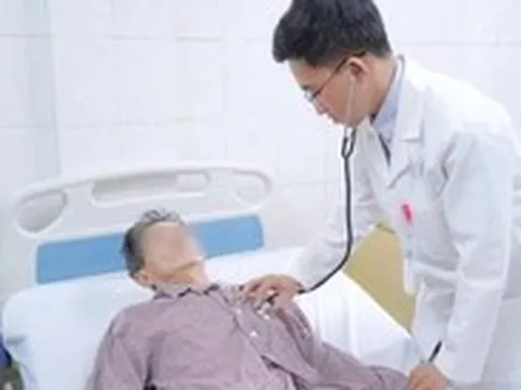 Cứu người đàn ông khỏi 'quả bom hẹn giờ' phình động mạch chủ bụng nguy hiểm