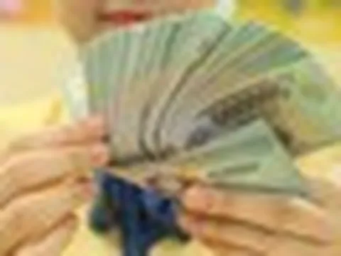 Vừa tăng lương cơ sở, hàng triệu người tăng thêm phụ cấp cao nhất đến 80%