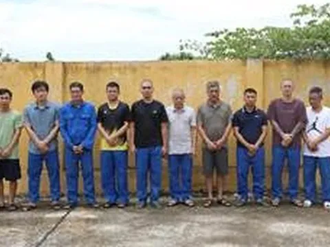 Đánh sập đường dây cá độ bóng đá hơn 10 tỷ đồng, bắt 10 đối tượng