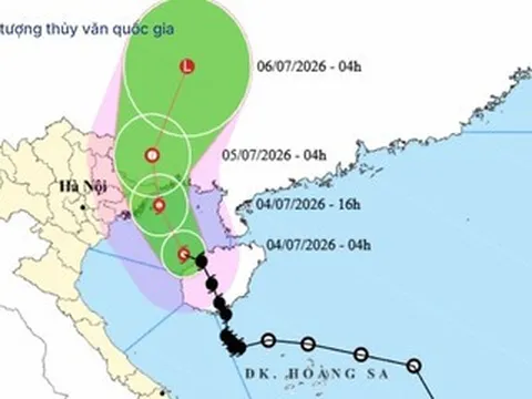 Bão số 1 Maysak cách Móng Cái 210km, Đông Bắc Bộ và Thanh Hóa mưa rất lớn