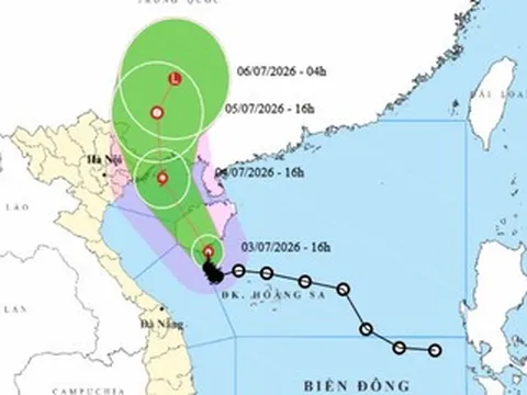 Bão số 1 Maysak di chuyển phức tạp, quỹ đạo vẫn có thể thay đổi bất ngờ