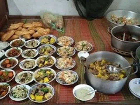 Chị dâu nhắn tôi đúng một dòng trước ngày giỗ bố chồng, đọc xong tôi quyết định không về quê