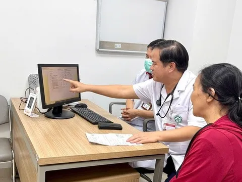Bệnh viện Bạch Mai khám sức khỏe miễn phí cho 5.000 người thuộc đối tượng chính sách