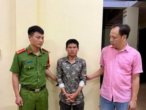 Đang bán dưa ven đường, bé gái 6 tuổi bị bắt cóc