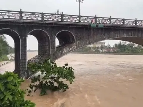 Lũ trên sông sau bão số 1 có thể dâng tới 6m, 8 tỉnh khẩn trương ứng phó