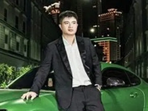 Khi Mr Pips bị bắt, cha mẹ rút hàng trăm tỉ đồng mua 314 lượng vàng bỏ vào vali mang đi gửi