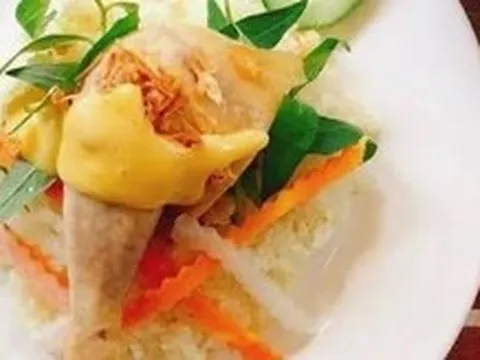 Gần 50 người nghi ngộ độc sau khi ăn cơm gà ở Cam Ranh, Khánh Hòa