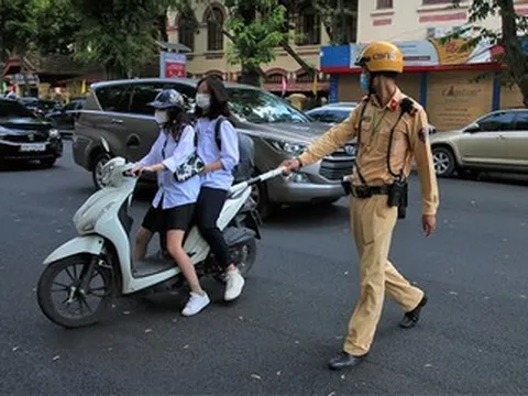 Cục CSGT làm rõ thông tin người từ 16 - 18 tuổi đi các loại xe máy đều bị phạt