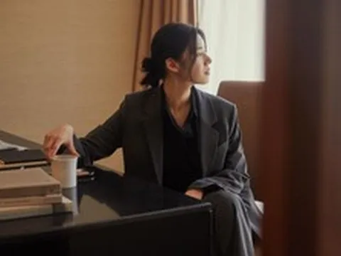 “Đứng núi này trông núi nọ”: Bình thường hoá việc tìm việc mới, ngay cả khi đang có công việc