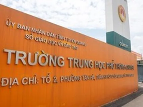 Hình ảnh mới nhất tại Trường THPT Chuyên Tuyên Quang sau vụ 146 điểm 10 môn Toán
