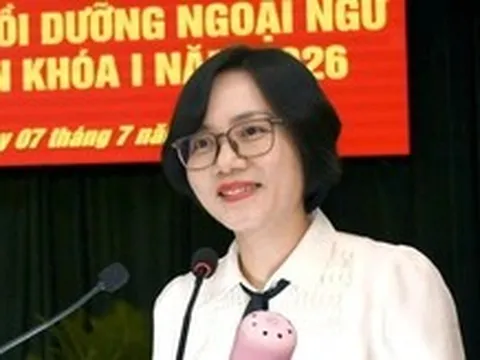 Một sư đoàn thuộc Quân khu 5 mời giảng viên đại học về dạy ngoại ngữ cho bộ đội