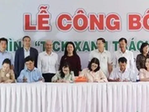 Thực phẩm 'tick xanh' vào trường học, phụ huynh đỡ lo lắng