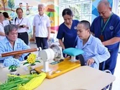 Khám lưu động cho người yếu thế chưa được thanh toán BHYT: BHXH Việt Nam nói gì?