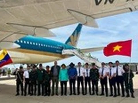 Chuyến bay đặc biệt tới Venezuela: Cuộc chạy đua chưa từng có với thời gian