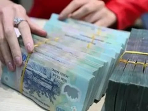 Sau tăng lương 8%, Bộ Nội vụ chuẩn bị cho lộ trình cải cách tiền lương mới