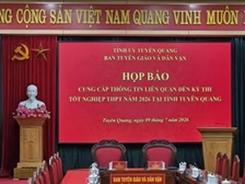 Trực tiếp: Tuyên Quang họp báo thông tin vụ 146 điểm 10 Toán