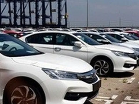Nhập khẩu ô tô dạng biếu, tặng: Sẽ kiểm soát ngay từ đầu vào để ngăn trục lợi?