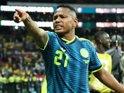 Cầu thủ Colombia không dám về nước vì bị đe dọa sát hại