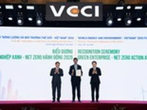 Techcombank được vinh danh Top 10 Net Zero Việt Nam 2026