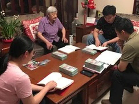 Chỉ vì không giữ nổi bí mật về số tiền 500 triệu, tôi khiến cả nhà rơi vào tình huống căng như dây đàn