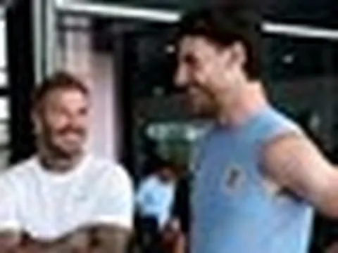 Beckham hiến kế cho tuyển Anh trước đại chiến Na Uy