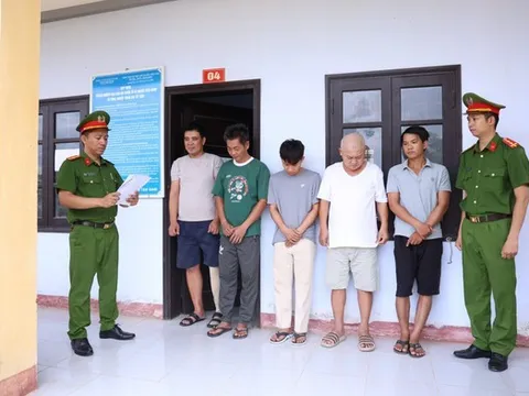 Triệt phá đường dây cá độ bóng đá 400 tỷ đồng, tạm giữ 11 đối tượng