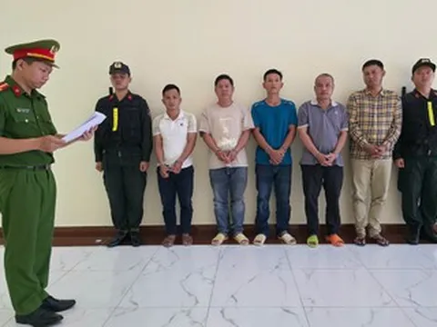 Lén san lấp bằng 800 tấn chất thải, 6 đối tượng bị Công an TPHCM bắt giữ