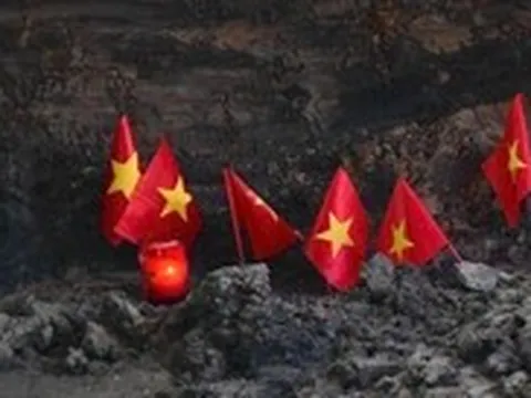 Ngày 11-7: Đã tìm thấy 49 hài cốt tại công viên Lê Thị Riêng và 1 bộ chôn chung nhiều liệt sĩ