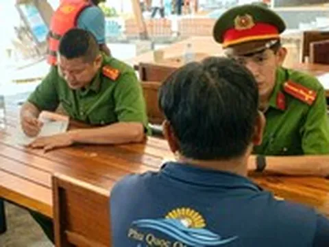 Vụ lật ca nô ở Phú Quốc: Khởi tố vụ án, tạm giữ người lái ca nô