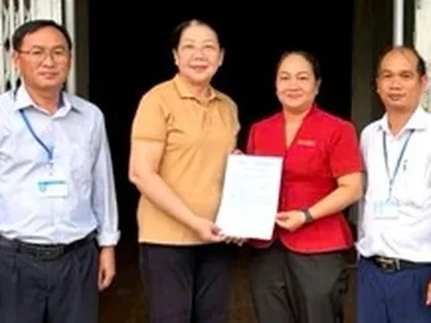 Xã Bà Điểm cấp phép xây dựng cho hộ dân ảnh hưởng dự án nâng cấp quốc lộ 22 trong 24 giờ