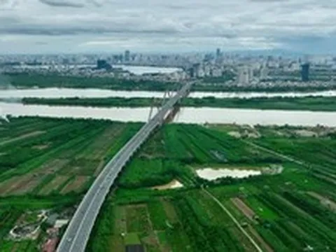 Hà Nội xây 10 cảng thủy nội địa và 1 cảng hành khách dọc sông Hồng