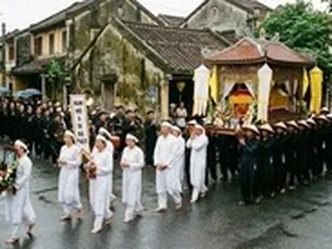 Huế quy định thời gian tổ chức lễ tang không quá 72 giờ