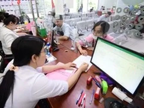 Bộ Nội vụ hướng dẫn xếp lương, ngạch theo vị trí việc làm với cán bộ cấp xã