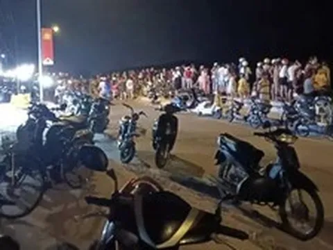 Bị sóng cuốn khi tắm biển ở Quảng Ngãi, 2 người chết, 1 mất tích
