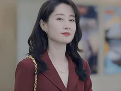 Tôi từng vui mừng khôn xiết khi em chồng được làm dâu nhà giàu, nhưng giờ mỗi khi em về quê, tôi thấy lo lắng áp lực khó tả