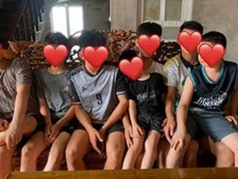 Bức ảnh này có gì mà đến nỗi 1 người mẹ phải đăng đàn "cầu giải cứu"