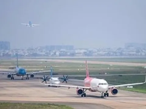 Hơn 6.200 chuyến bay bị chậm trong tháng 6