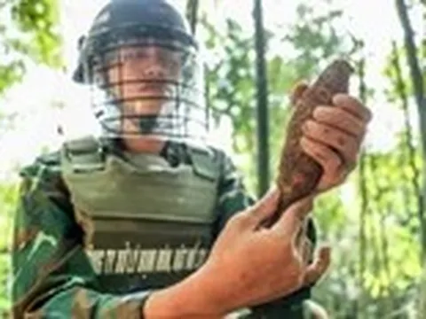 Đi cùng những chiến sĩ quả cảm rà phá bom mìn ở mặt trận Vị Xuyên