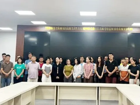 Khi danh hiệu Thầy thuốc ưu tú bị hoen ố bởi đồng tiền của 'bà trùm' và nhóm tội phạm