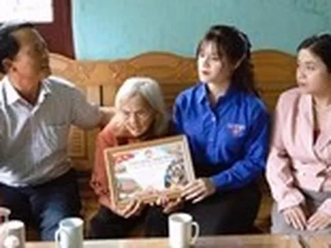 Ước nguyện tháng 7 của Mẹ Việt Nam anh hùng Y Tría được thực hiện