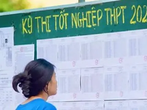 Cho 328 thí sinh tại điểm thi Trường THPT chuyên Tuyên Quang xét tuyển đại học: Có đảm bảo công bằng?