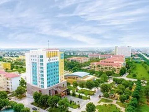 Việt Nam vừa sáp nhập 2 trường đại học, tạo ra cơ sở giáo dục có hơn 19.500 sinh viên, sở hữu 58 Phó Giáo sư, 318 Tiến sĩ và 350 thạc sĩ