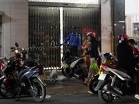 Tiệm vàng Hồng Phúc đóng cửa, nhiều tiệm vàng Mỹ Tho quá tải