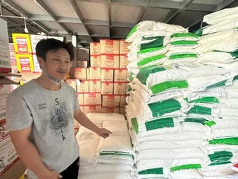 Triệt phá đường dây bột ngọt, hạt nêm giả suýt lọt vào hàng chục nghìn mâm cơm