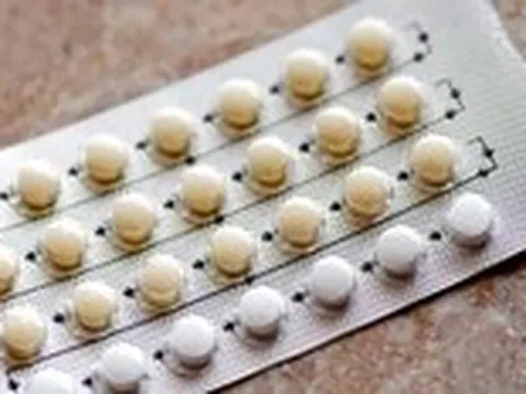 Uống thuốc tránh thai khiến phụ nữ ăn uống mất kiểm soát?