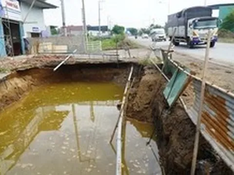 Tự đưa máy móc vào khu vực dự án mở rộng đường để đào lấy đất
