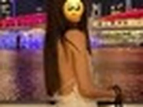 Ngọc nữ showbiz ly hôn đại gia sau 10 năm cưới: “Hơn 2 giờ sáng tôi đã phải thức dậy để trông con”