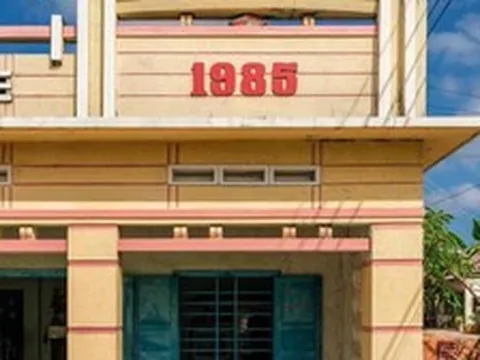 Vì sao nhiều ngôi nhà cũ đắp nổi dãy số như 1974, 1982, 1991 trước mặt tiền?