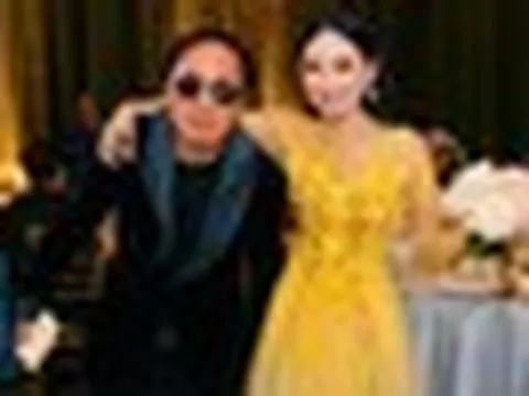 Chồng tỷ phú Mỹ làm gấp 1 việc cho "nữ ca sĩ giàu nhất Việt Nam"